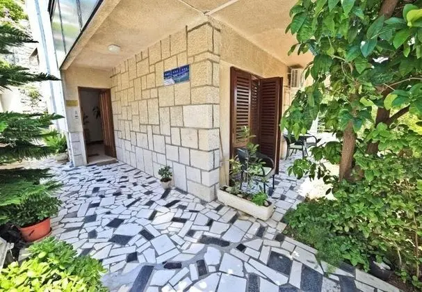 Apart Daire (Dragi - great location & comfortable )