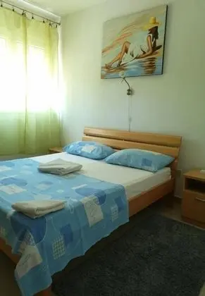 Apart Daire (Dragi - great location & comfortable )