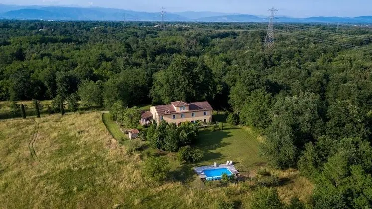 Villa