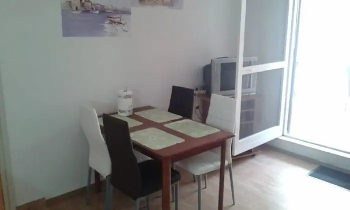Apart Daire (Drago - apartments in the center - A2)