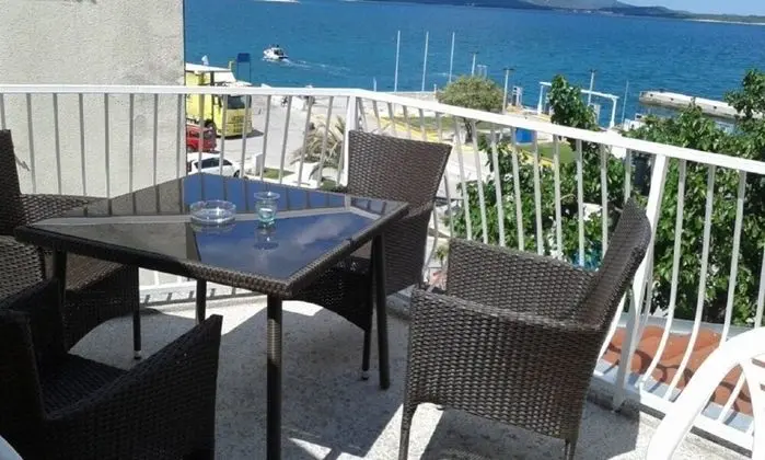 Apart Daire (Drago - apartments in the center - A3)