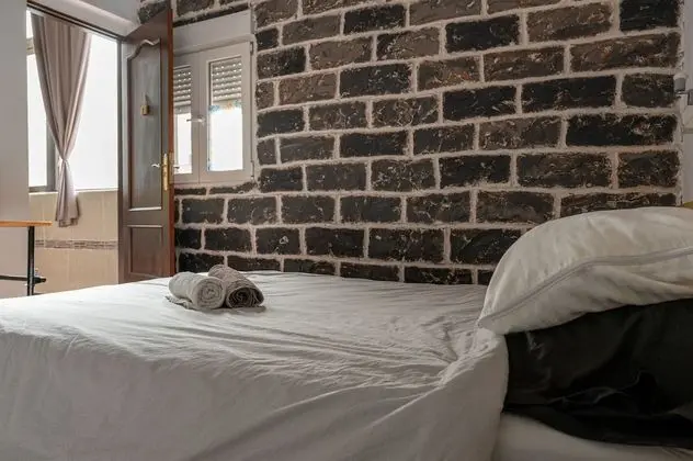 Double Room, 1 Double Bed, Shared Bathroom