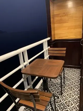 Deluxe Tek Büyük veya İki Ayrı Yataklı Oda, Balkon