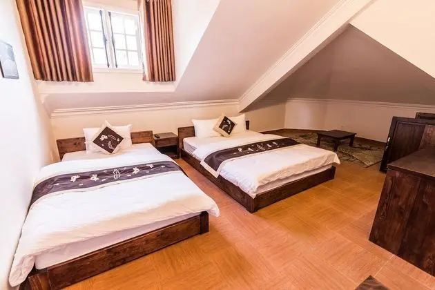 Deluxe Üç Kişilik Oda, Sigara İçilmez