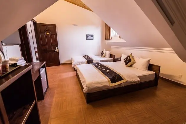 Deluxe Üç Kişilik Oda, Sigara İçilmez