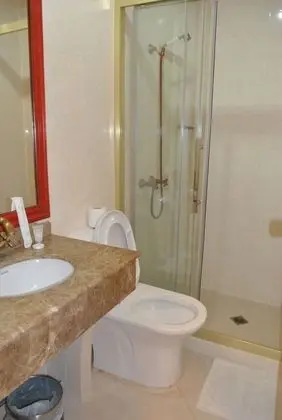 Basic Tek Büyük Yataklı Oda, 1 Çift Kişilik Yatak