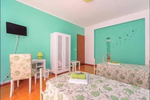 Comfort Üç Kişilik Oda, Birden Çok Yatak, Sigara İçilmez