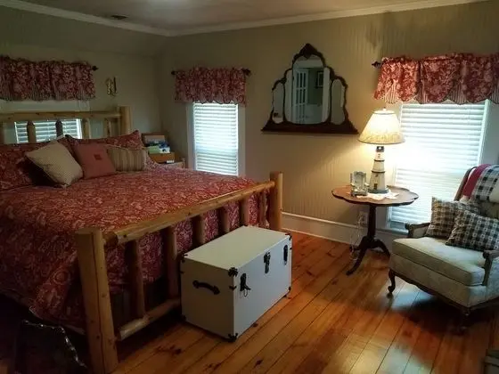 Premium Tek Büyük Yataklı Oda, Banyolu/Duşlu (Harbor Suite)