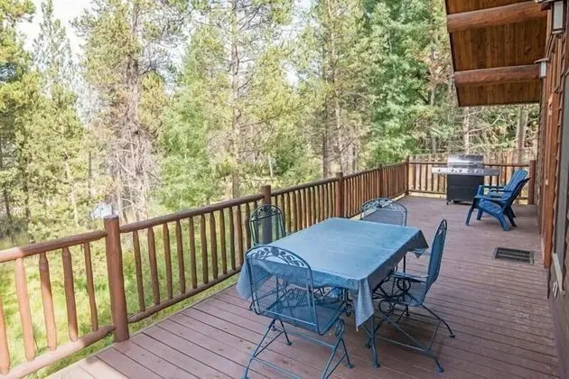 Ev, Birden Çok Yatak (Dragonfly Cabin)
