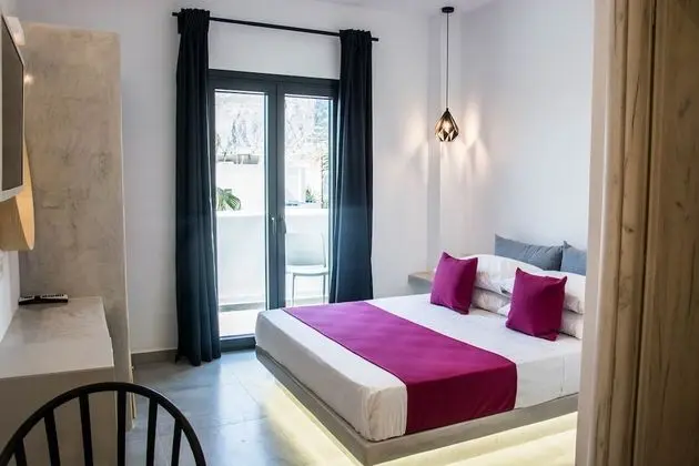 Stüdyo, Bahçe Manzaralı