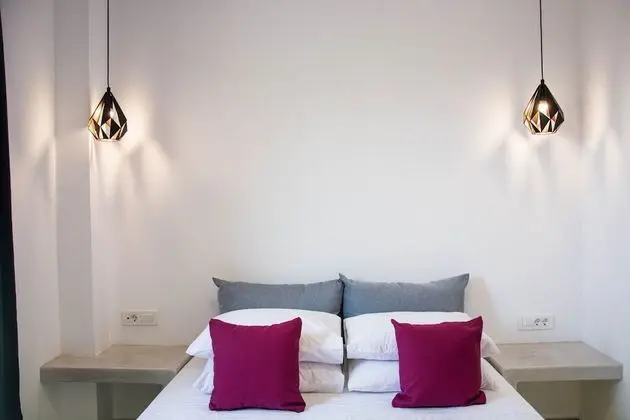 Stüdyo, Bahçe Manzaralı