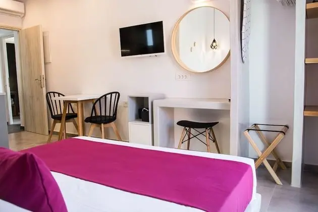 Stüdyo, Bahçe Manzaralı