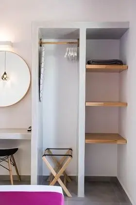 Stüdyo, Bahçe Manzaralı