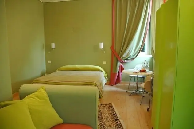 Tek Kişilik Oda, 1 Tek Kişilik Yatak