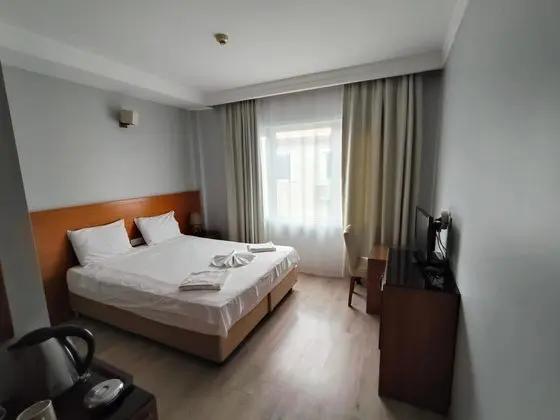 Çift Kişilik Bahçe Manzaralı