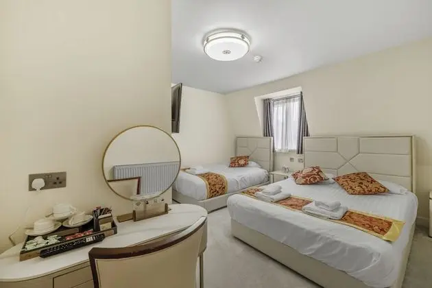 Deluxe Double or Twin Room