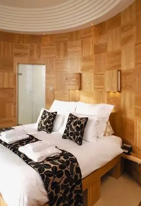 Luxury Tek Büyük Yataklı Oda, 1 En Büyük (King) Boy Yatak, Küvet, Deniz Manzaralı