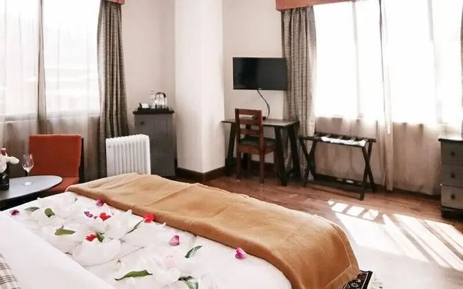 Deluxe İki Ayrı Yataklı Oda