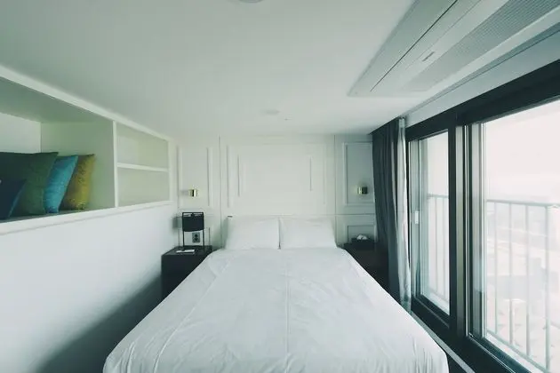 Pool Deluxe Room