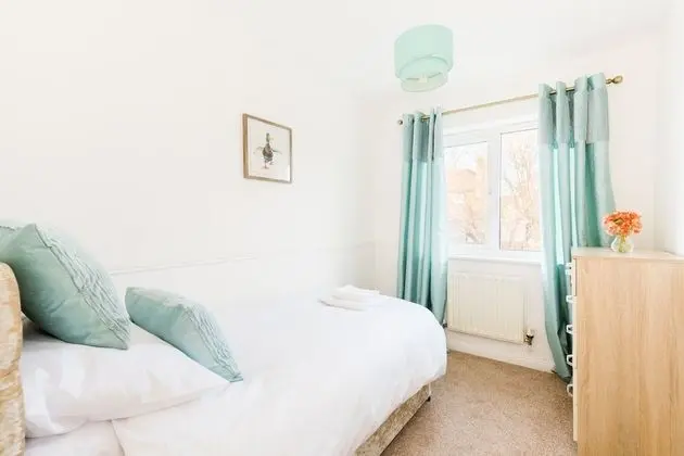 Ev, Özel Banyo (4 BED  NEC/BHX/Snowdome)