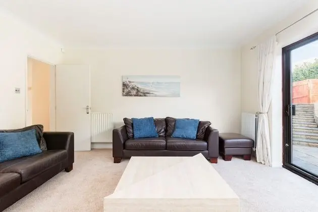 Ev, Özel Banyo (4 BED  NEC/BHX/Snowdome)