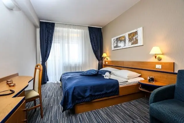 Tek Büyük Yataklı Oda, Balkon