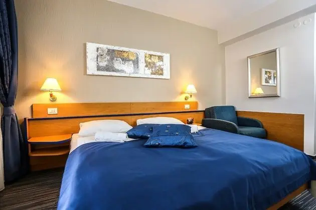 Tek Büyük Yataklı Oda, Balkon