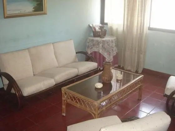 Conchita Grande One Bedroom Apartment