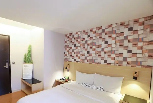 Standard Tek Büyük Yataklı Oda, 1 Çift Kişilik Yatak, Sigara İçilmez, Balkon