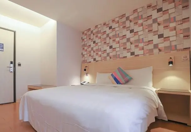 Standard Tek Büyük Yataklı Oda, 1 Çift Kişilik Yatak, Sigara İçilmez, Balkon