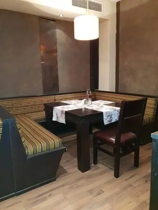 Apart Daire, 1 Büyük (Queen) Boy Yatak ve Çekyat