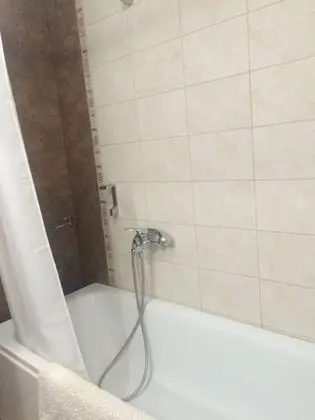 Apart Daire, 1 Büyük (Queen) Boy Yatak ve Çekyat