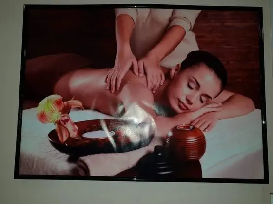 Apart Daire, 1 Büyük (Queen) Boy Yatak ve Çekyat