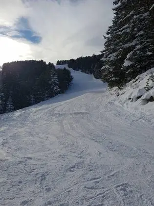 Apart Daire, 1 Büyük (Queen) Boy Yatak ve Çekyat