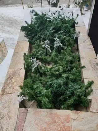 Apart Daire, 1 Büyük (Queen) Boy Yatak ve Çekyat