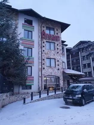 Apart Daire, 1 Büyük (Queen) Boy Yatak ve Çekyat