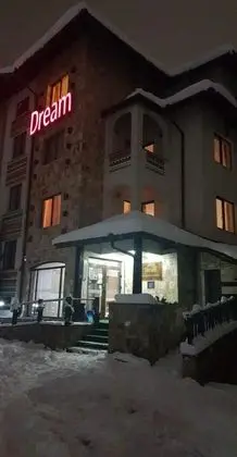 Apart Daire, 1 Büyük (Queen) Boy Yatak ve Çekyat