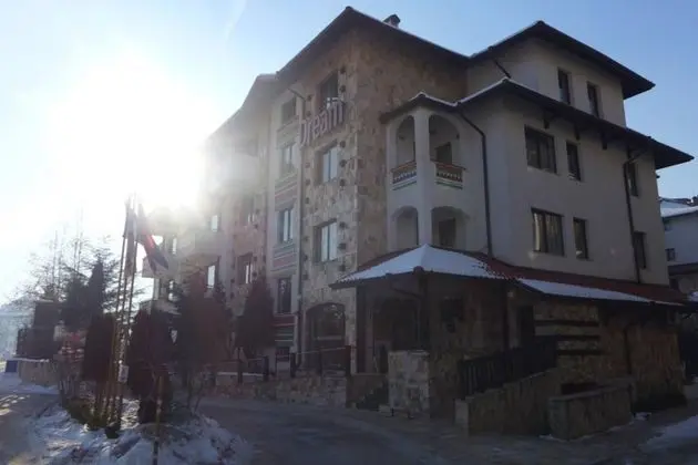 Apart Daire, 1 Büyük (Queen) Boy Yatak ve Çekyat