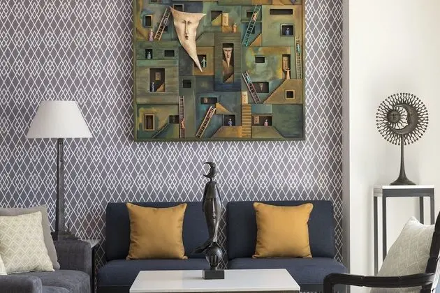 Gallery Apartment 16th Floor