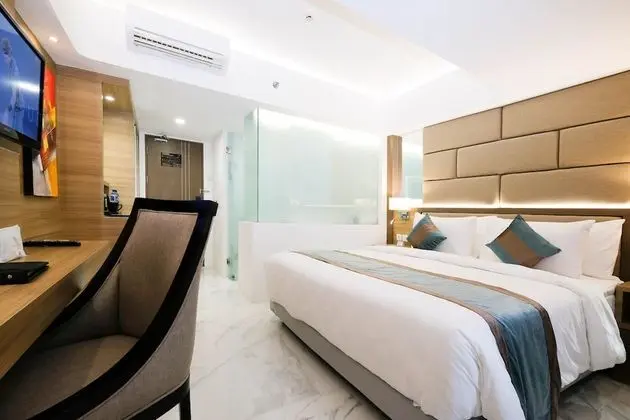 Deluxe Tek Büyük veya İki Ayrı Yataklı Oda, Sigara İçilmez, Şehir Manzaralı