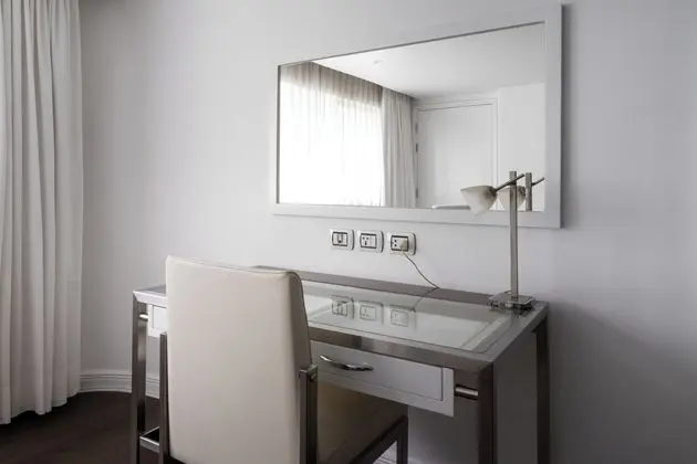 Bronze Queen 27 sqm