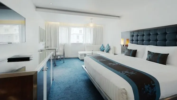Gold King Room 32sqm