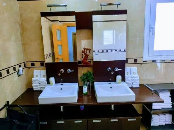 Deluxe Üç Kişilik Oda, Dağ Manzaralı