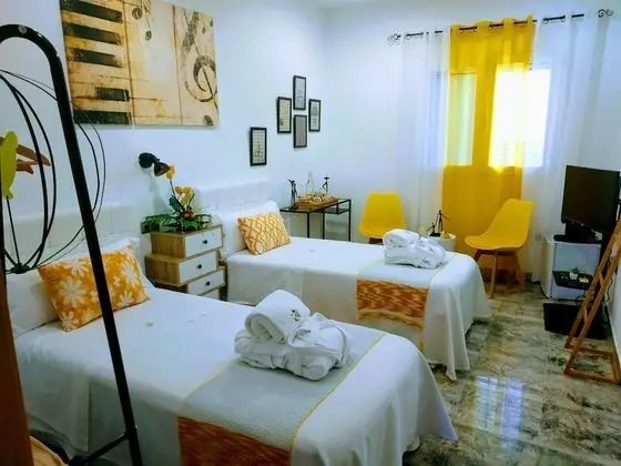 Superior Tek Büyük Yataklı Oda, 2 Tek Kişilik Yatak, Havuz Manzaralı