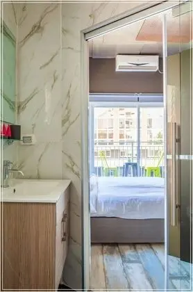 Tek Büyük Yataklı Oda