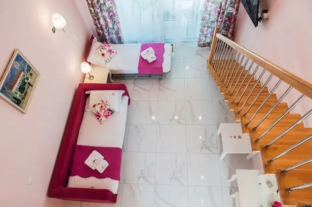 Luxury Çatı Katı (Loft), 1 En Büyük (King) Boy Yatak ve Çekyat, Bahçe Manzaralı