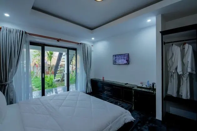 Oda, 1 En Büyük (King) Boy Yatak, Balkon
