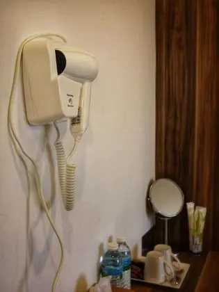 Basic Tek Büyük Yataklı Oda