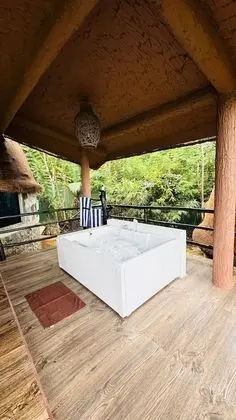 Özel spa küveti