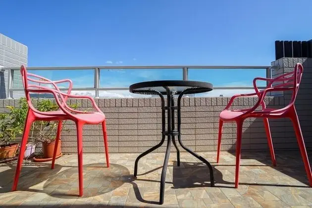 Tek Büyük Yataklı Oda, Balkon